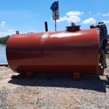 Bồn chứa dầu đóng mới 5m3, kiểu nằm, có chân