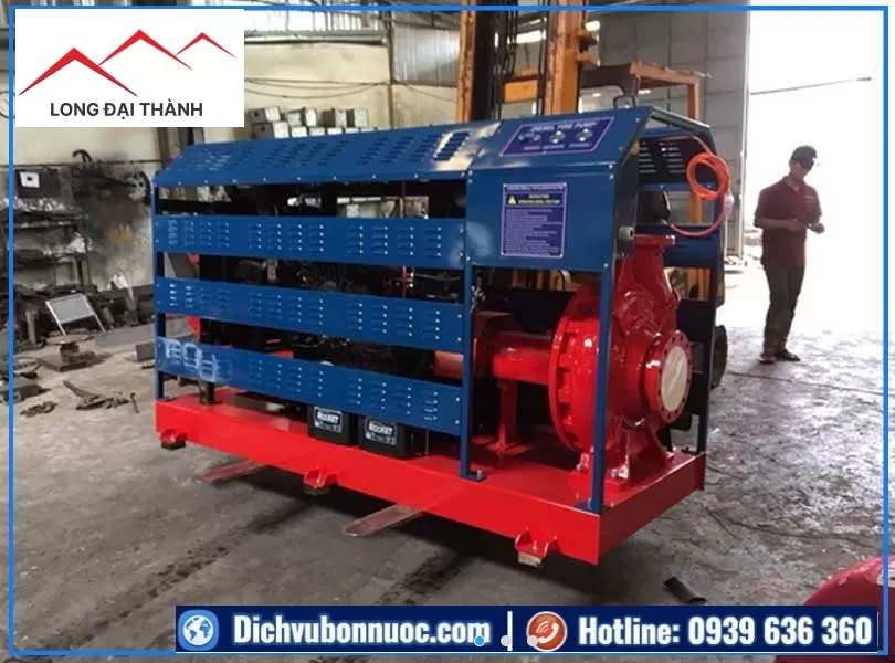 MÁY BƠM NƯỚC PHÒNG CHÁY CHỮA CHÁY CŨ